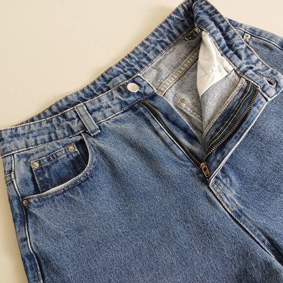 Dazy High-Waist Wide Leg Jeans - Picture 4 of 16